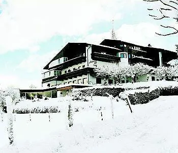 Aldranser Hof 3*
